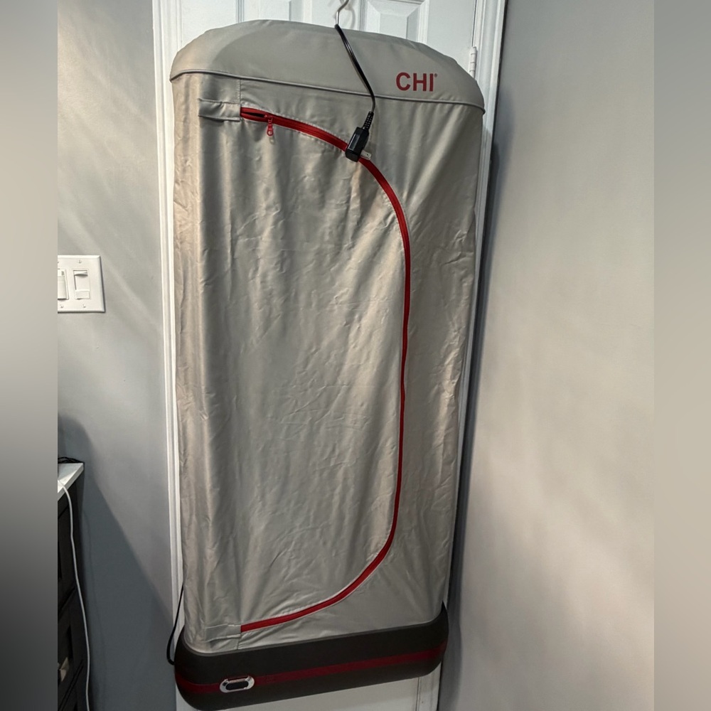 CHI hanging steamer